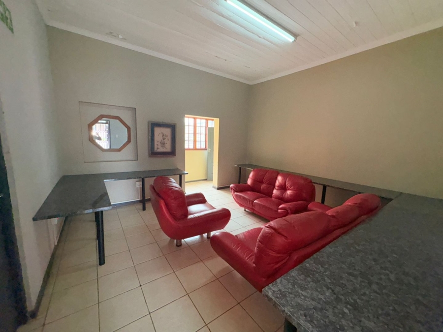 9 Bedroom Property for Sale in Quigney Eastern Cape